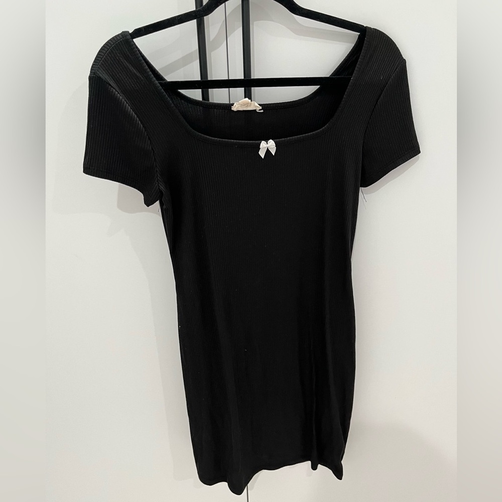 See You Monday Black Ribbed Short Sleeve Dress